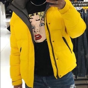 YELLOW MOCK NECK PUFFER COAT